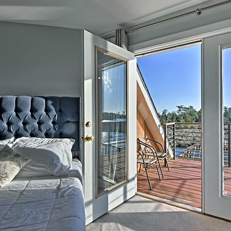 Gorgeous Ocean Springs Waterfront Home With Dock! Экстерьер фото